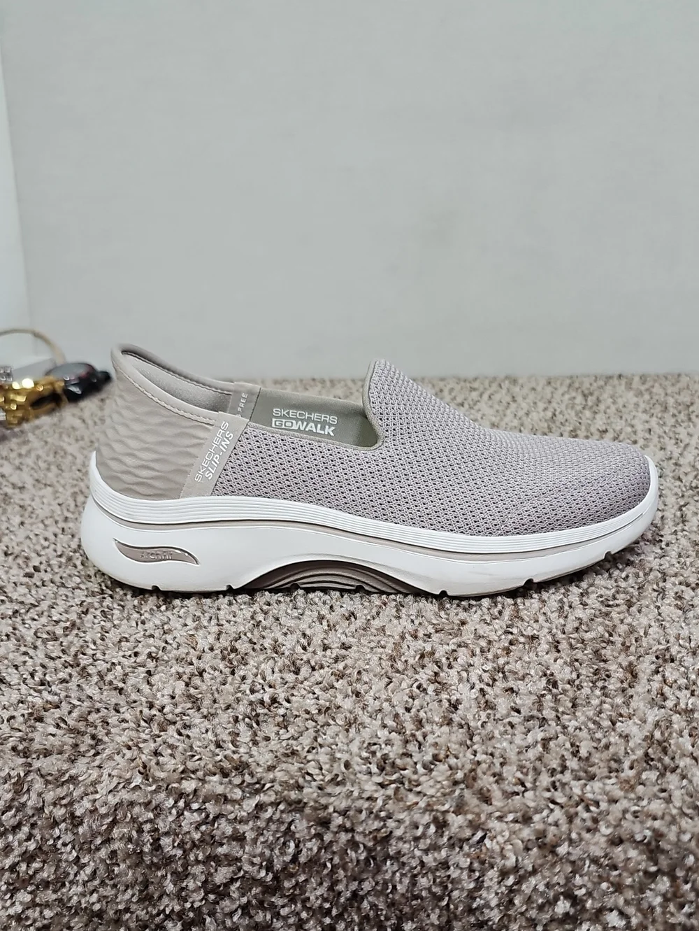 SKECHERS ARCHFIT 2.0 DELARA SLIP-INS BFPM-07-206